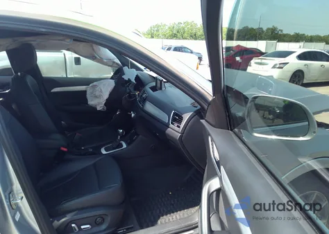 2018 Audi Q3 2.0T Premium/2.0T Sport Premium из США, поврежденный, VIN WA1HCCFS6JR032267